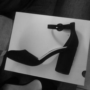 Lauren Conrad size 9 shoes